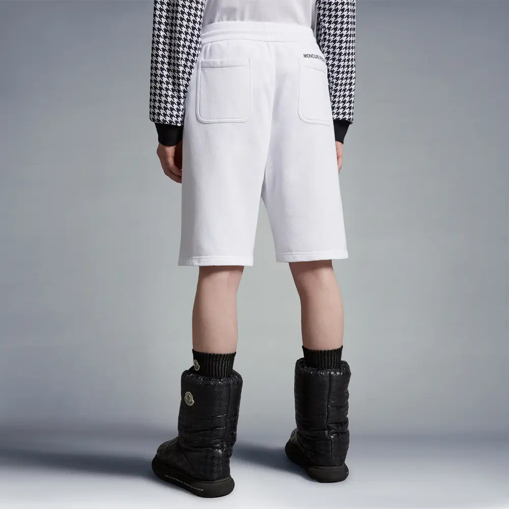 X FRGMT Co branded SS23 Повседневные шорты Unisex Белый Moncler — фото 4