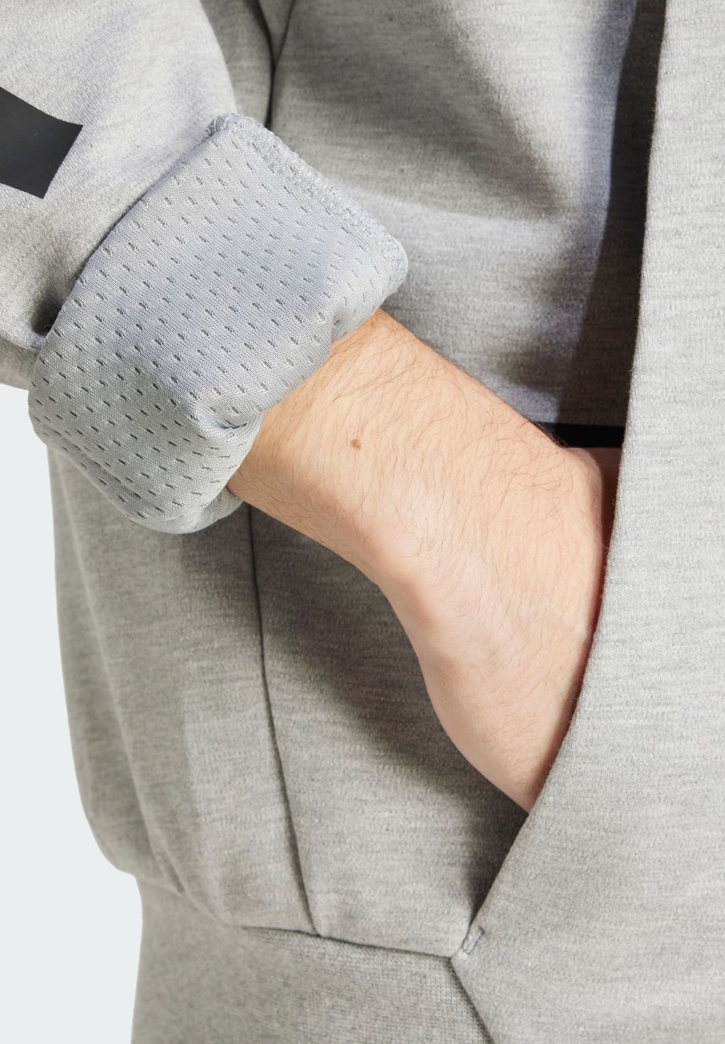 

Толстовка Z.N.E. QUARTER-ZIP adidas Sportswear, серый