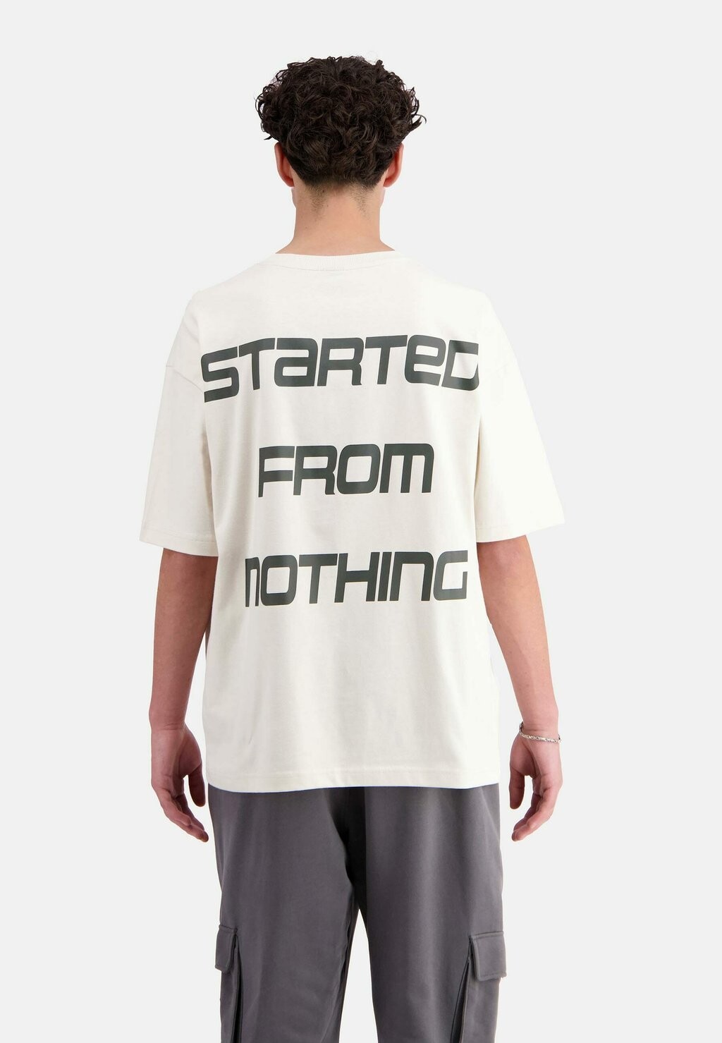 

Футболка с принтом STARTED FROM NOTHING KOQS, бежевый