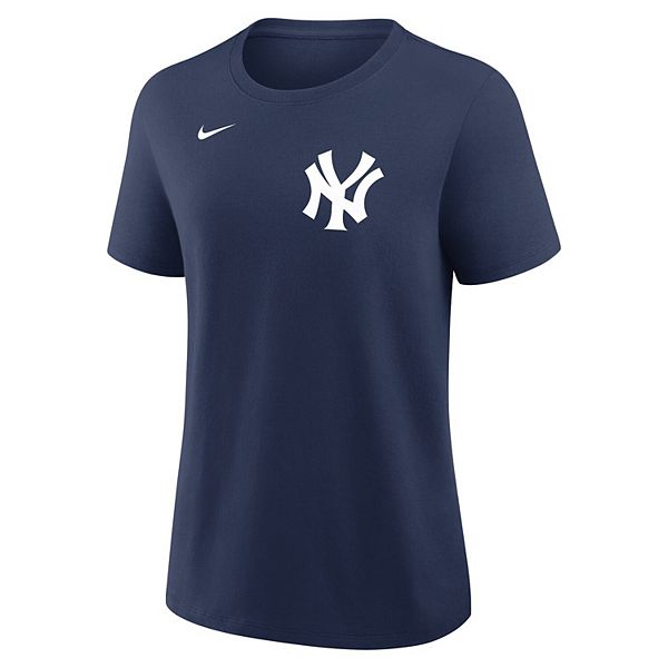 Футболка женская New York Yankees с именем и номером Nike — фото 3