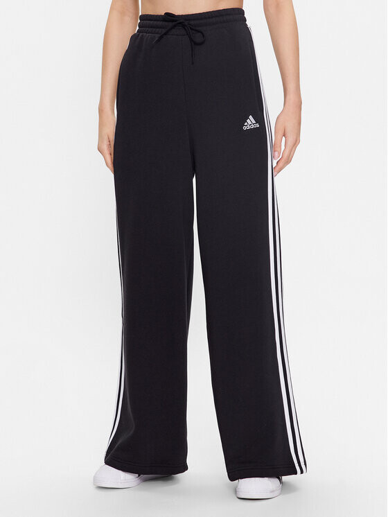 

Спортивные брюки стандартного кроя Adidas, черный