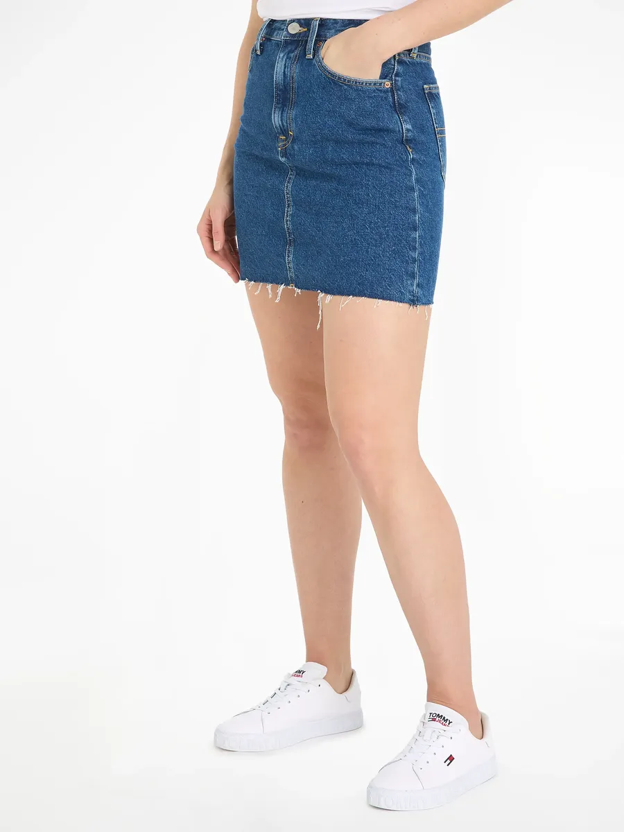 

Джинсовая юбка Tommy Jeans "MOM UH SKIRT AH4035", тканая юбка с вышитым логотипом, цвет Denim_Medium