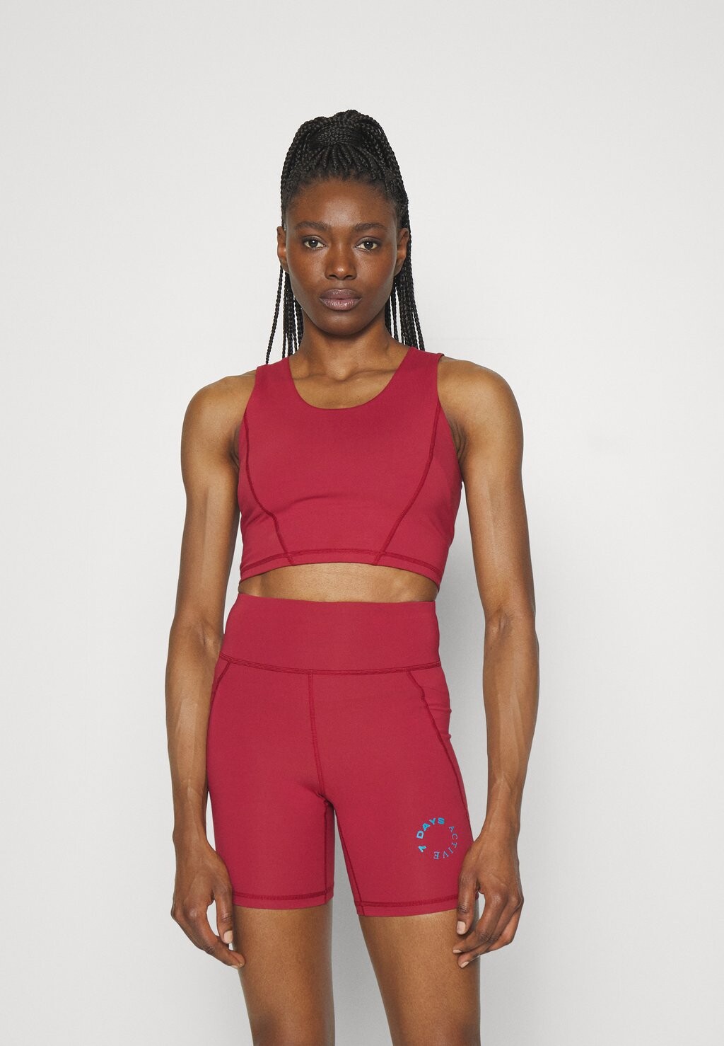 

Спортивный бюстгальтер с легкой поддержкой 7 DAYS Active, красная груша.