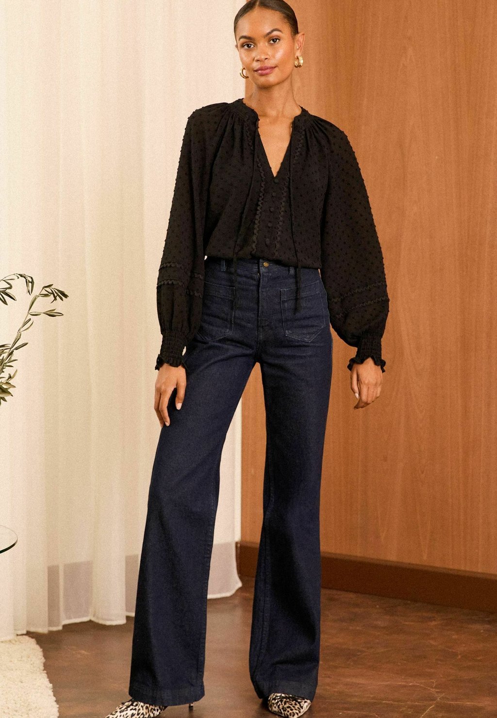 

Блуза REGULAR FIT Love & Roses, черный