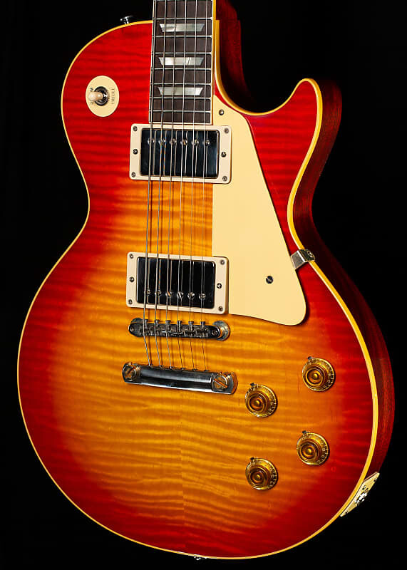 

Электрогитара Gibson Custom Shop 1959 Les Paul Reissue Washed Cherry Sunburst Murphy Lab Ultra Light Aged