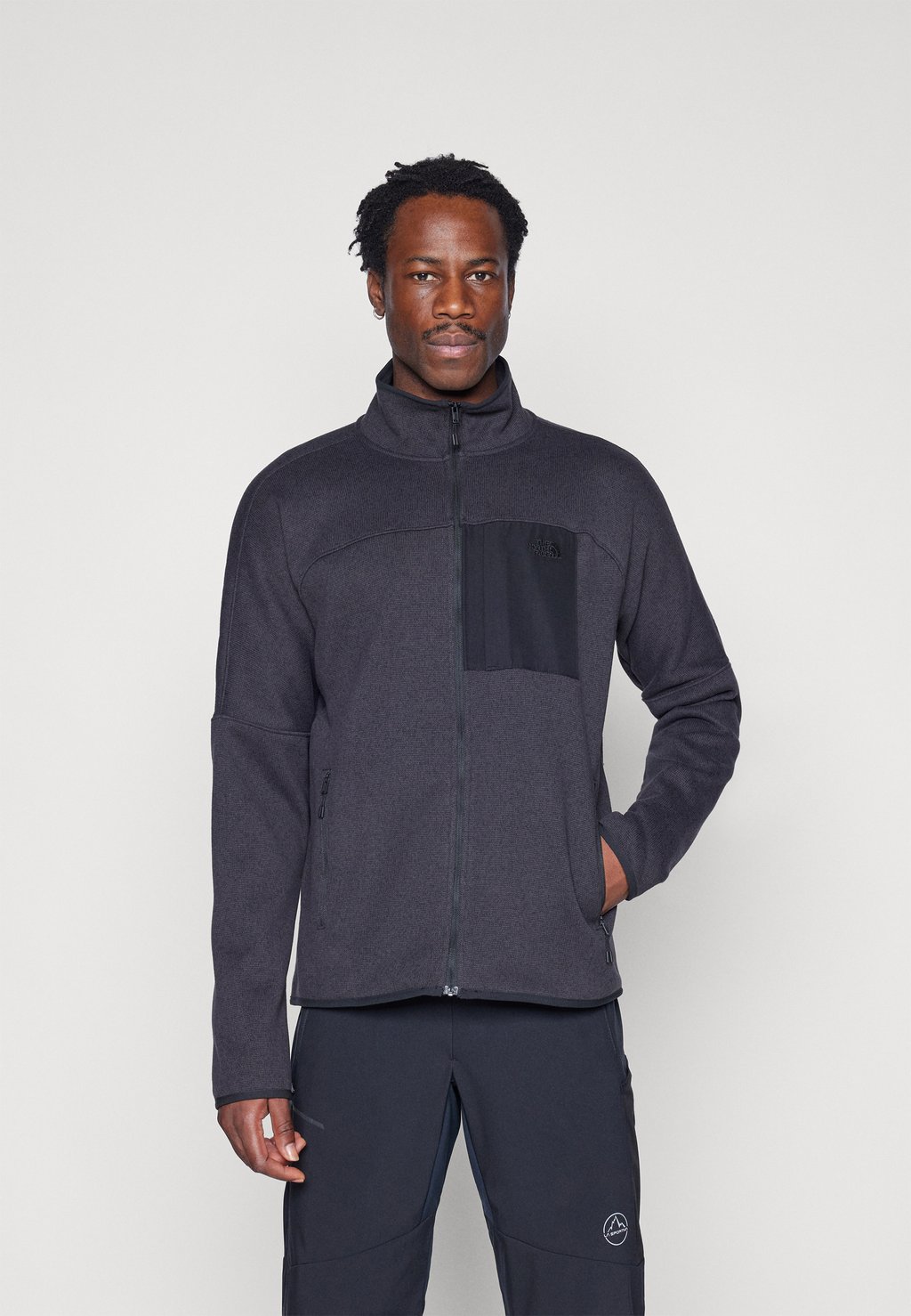 

Флисовая куртка FRONT RANGE JACKET The North Face, черный