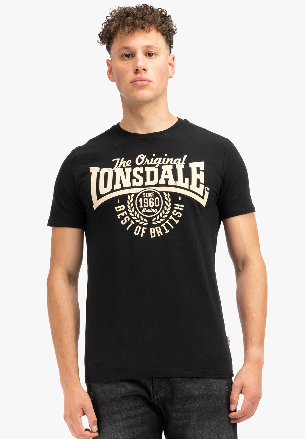 

Футболка с принтом BETHERSDEN Lonsdale, черный