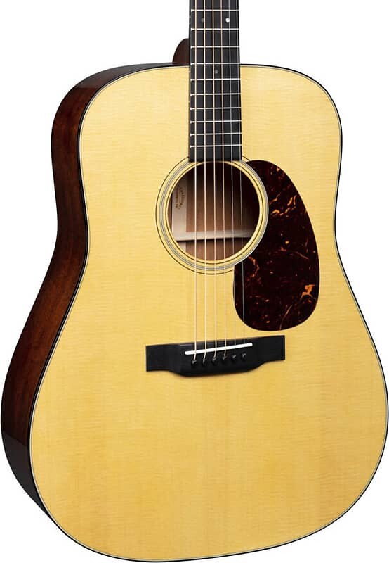 

Акустическая гитара Martin D-18 Standard Series Dreadnought Acoustic Guitar, Natural w/ Hard Case