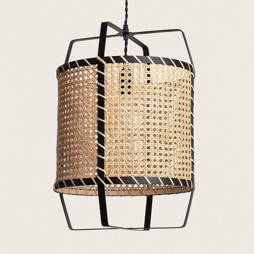 

Особенности подвесного светильника Rattan Baco Natural LEDKIA