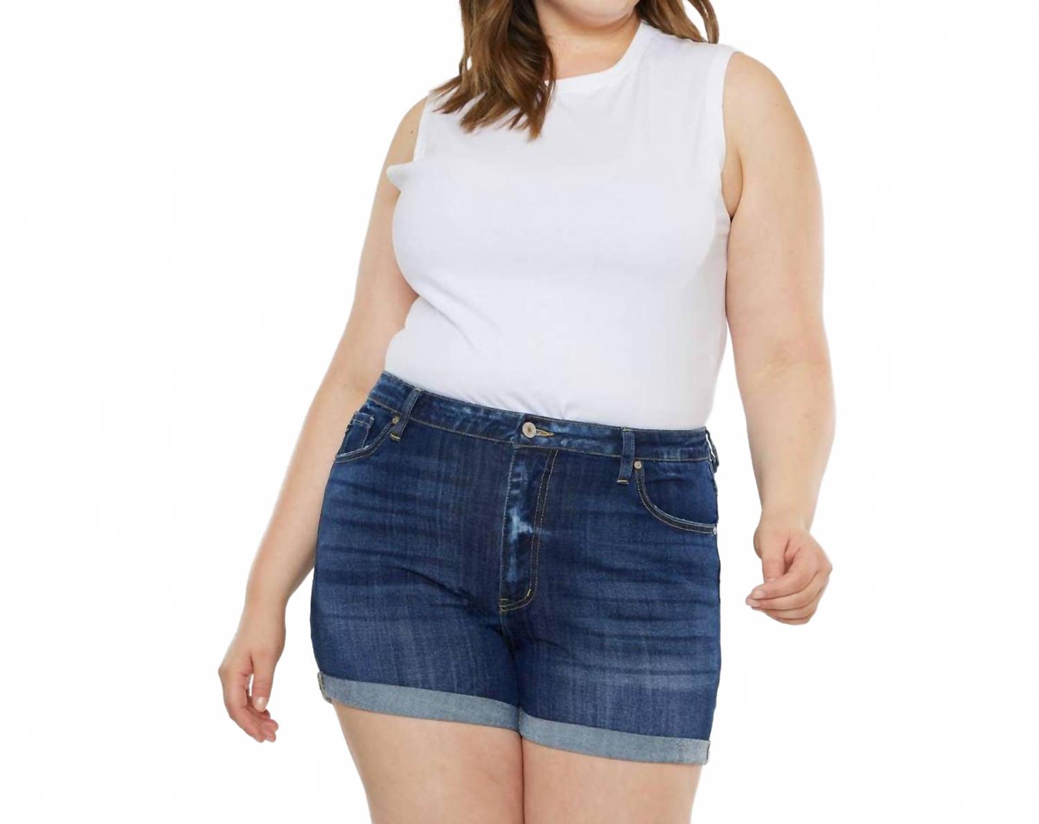 

Хаки Джинсовые шорты плюс размера в темной стирке KanCan