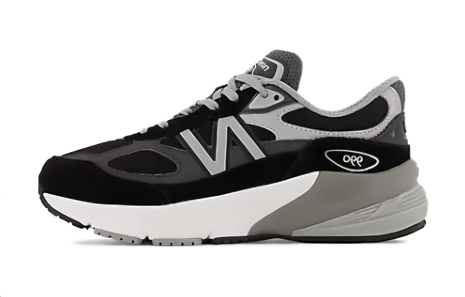 

New Balance Детские кроссовки 990v6 «Черно-серебристые»