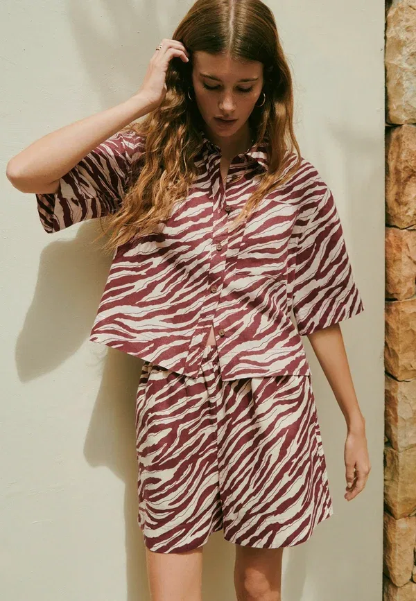 Шорты Next, red ecru zebra print, красный экрю с зебровым принтом — фото 4