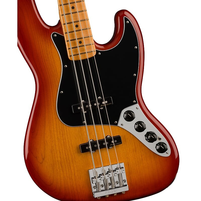 

Басс гитара Fender Player Plus Jazz Bass Maple Fingerboard - Sienna Sunburst