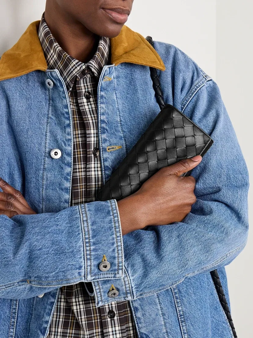 Кожаный кошелек с плетением Intrecciato BOTTEGA VENETA, черный — фото 2