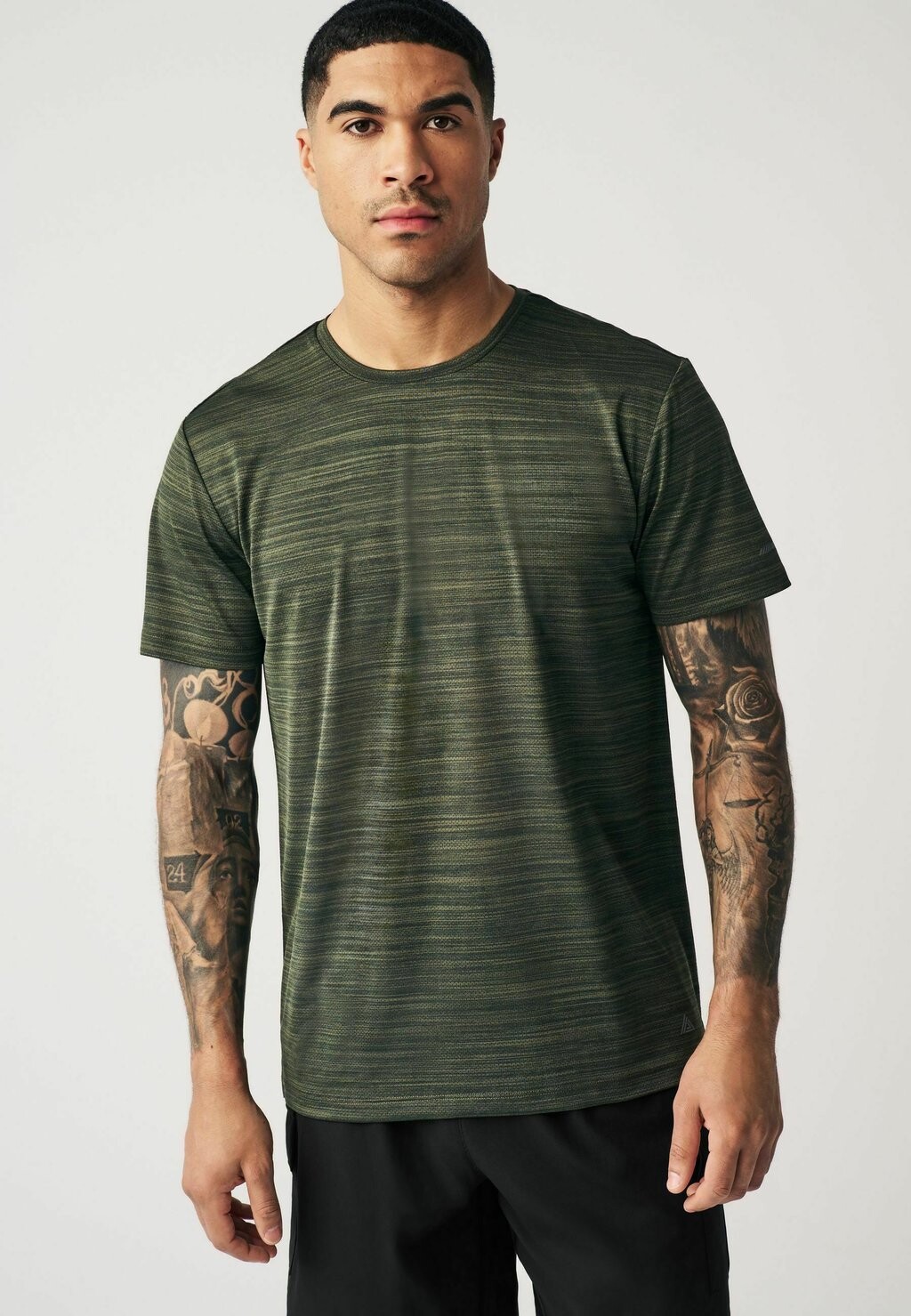 

Футболка с принтом ACTIVE REGULAR FIT Next, цвет khaki green