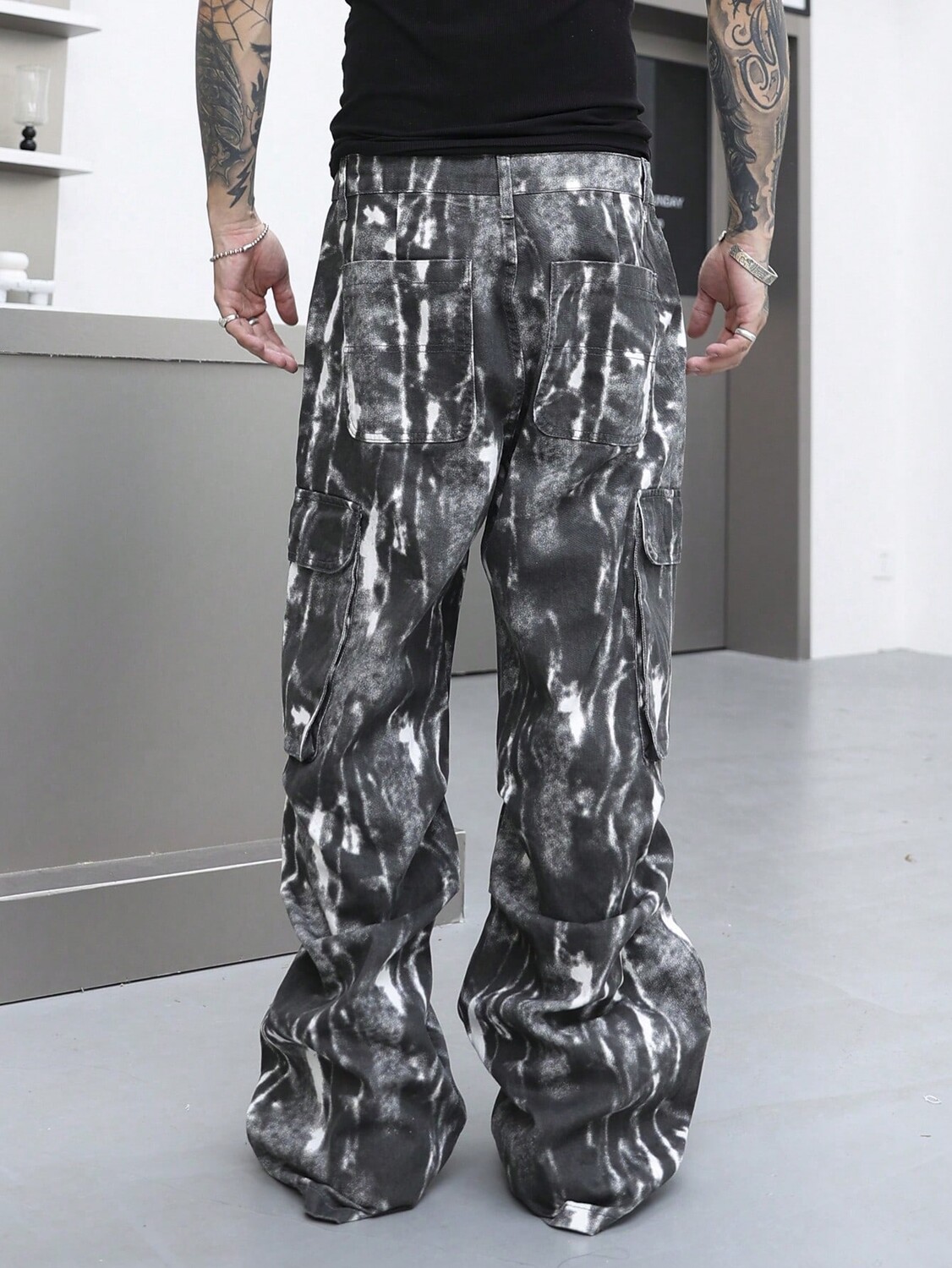 

Мужская рабочая одежда EMRG с принтом тай-дай, стильные модные повседневные джинсы с карманами Manfinity, мультиколор