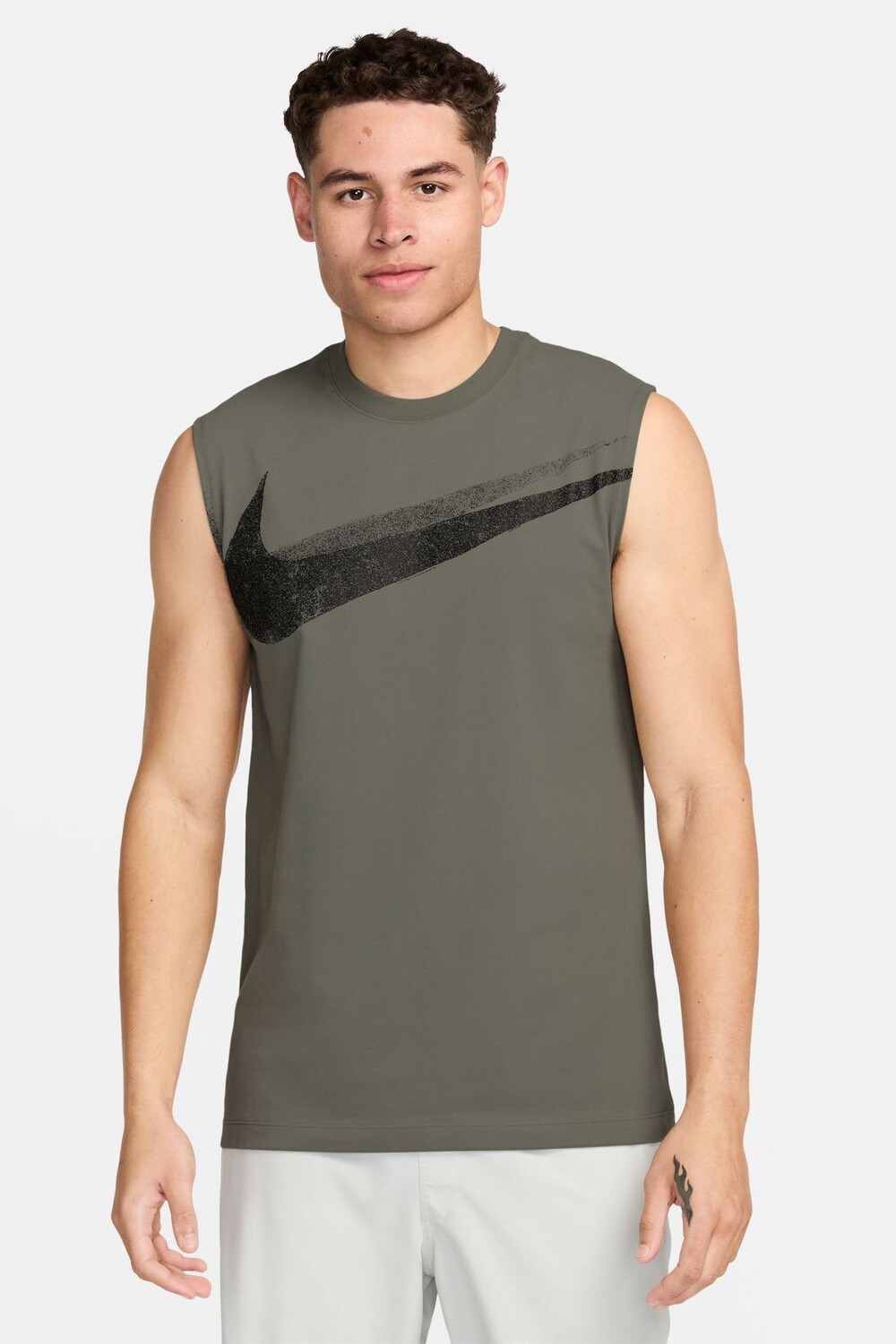 

Тренировочная футболка без рукавов Dri Fit Nike, хаки
