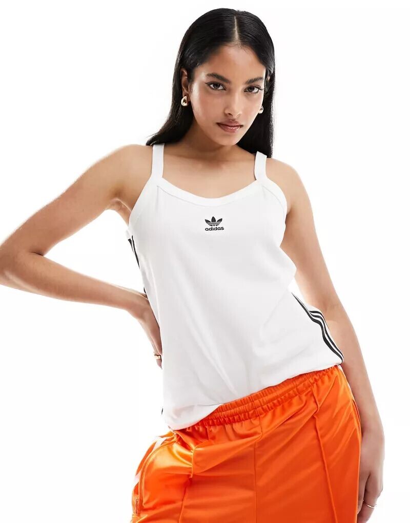 

Белая майка с тремя полосками adidas Originals