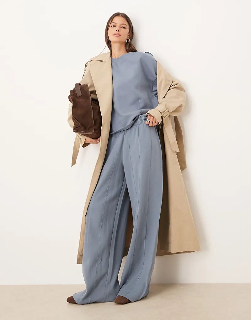 

Широкие брюки-джоггеры ASOS DESIGN из интерлока с декоративными швами синего цвета