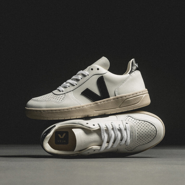 

Кроссовки v-10 leather w Veja, белый