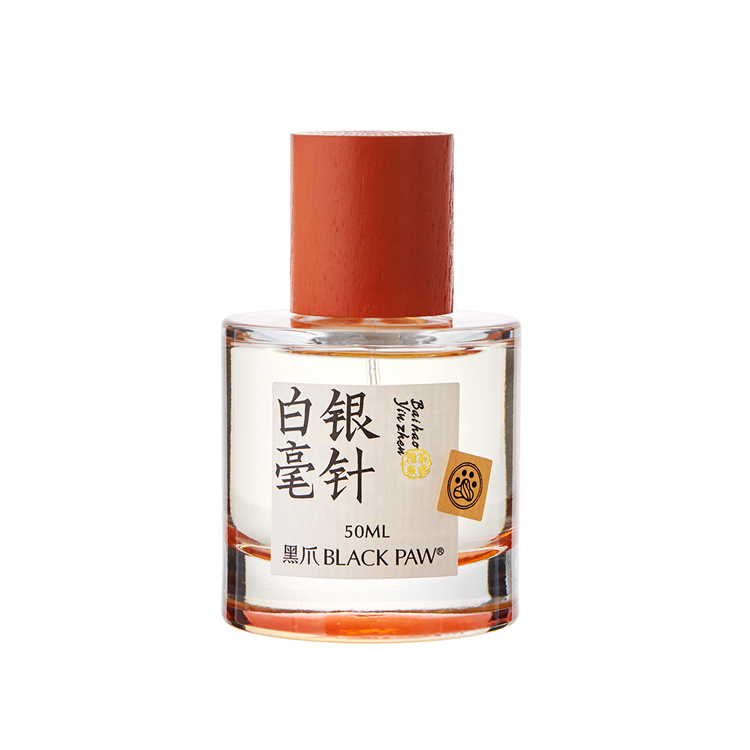 

Аромат чая для парфюма унисекс BLACK PAW