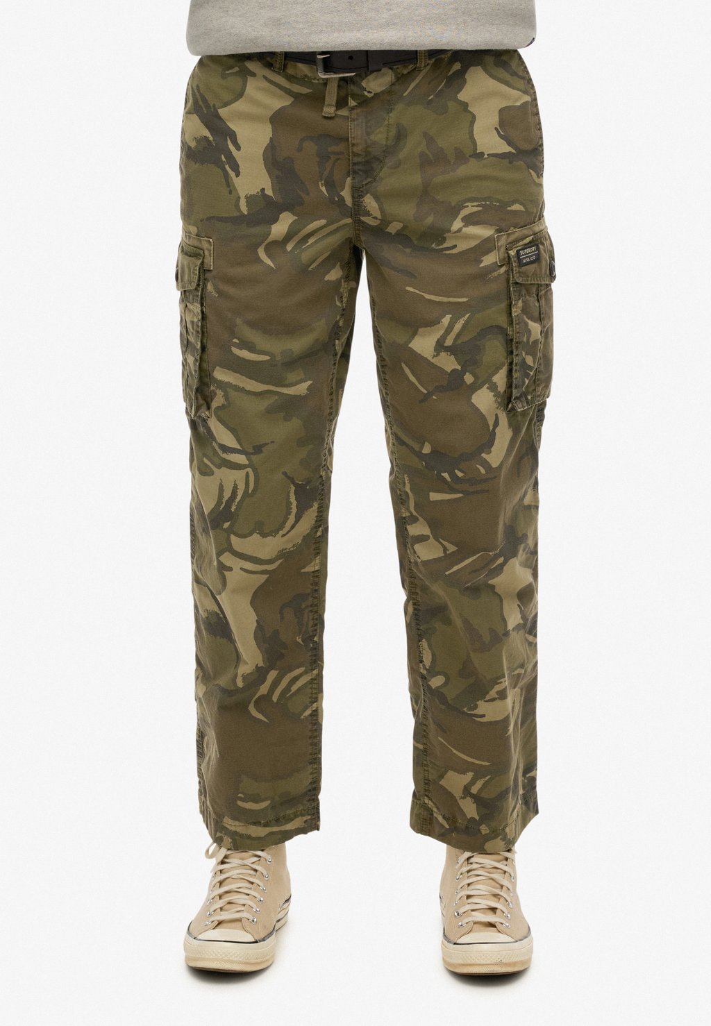 

Брюки карго PARACHUTE LIGHT Superdry, зеленый