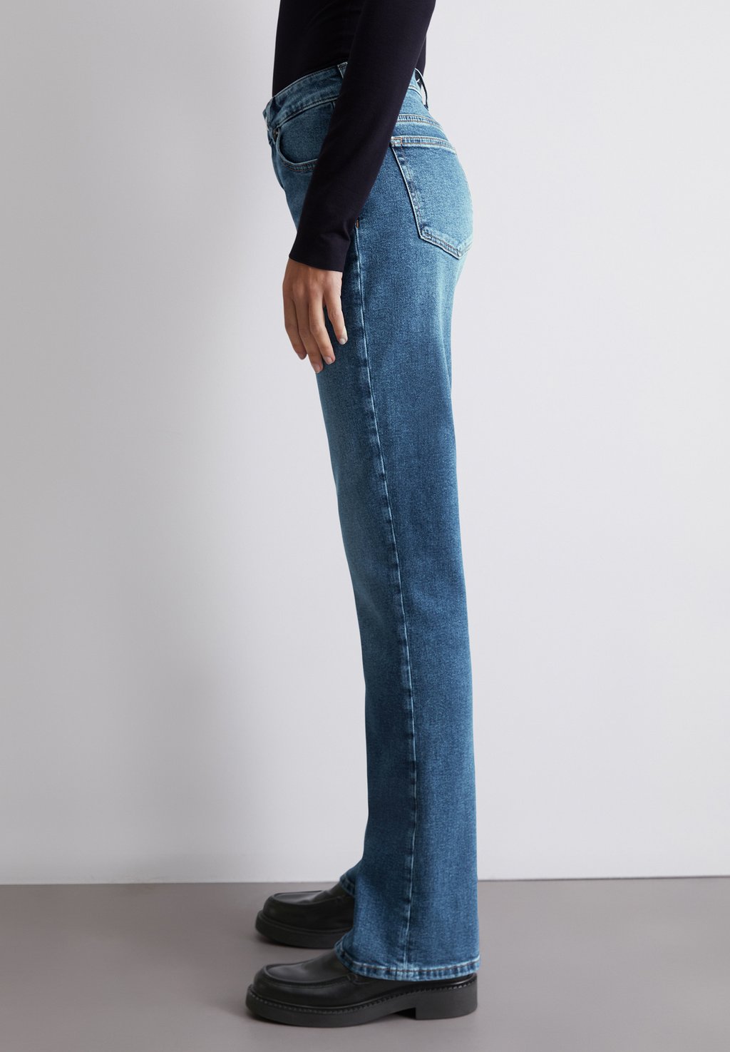

Расклешенные джинсы MODEL KIRUNA STRETCH Marc O'Polo, синий