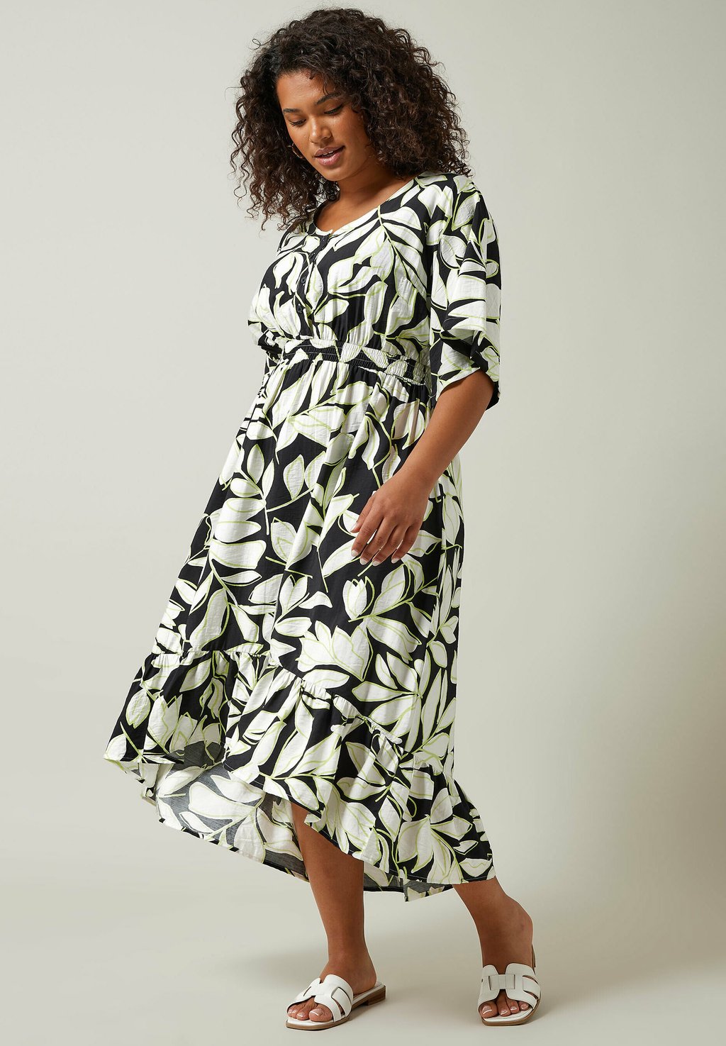 

Платье-рубашка LEAF PRINT DIPPED HEM MIDI Evans, антрацит