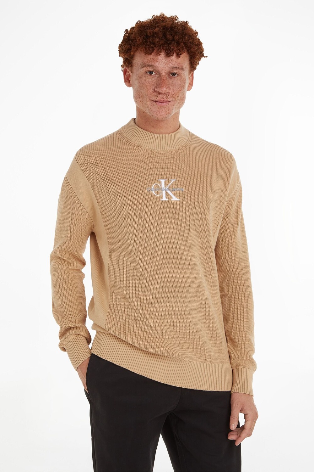 

Свитер с монологом Calvin Klein Jeans, бежевый