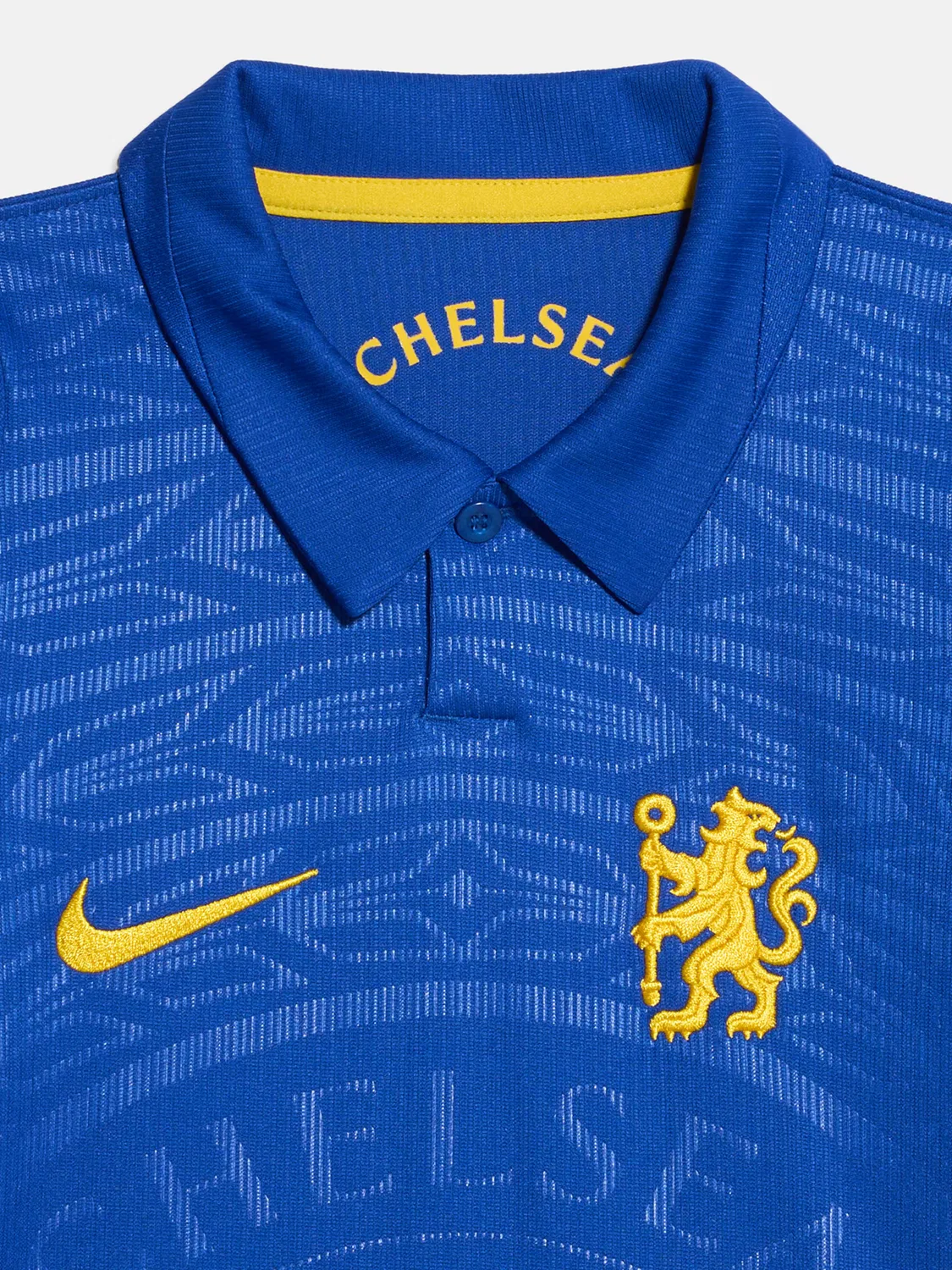 Спортивная футболка Nike Performance Shirt CFC синего цвета — фото 3