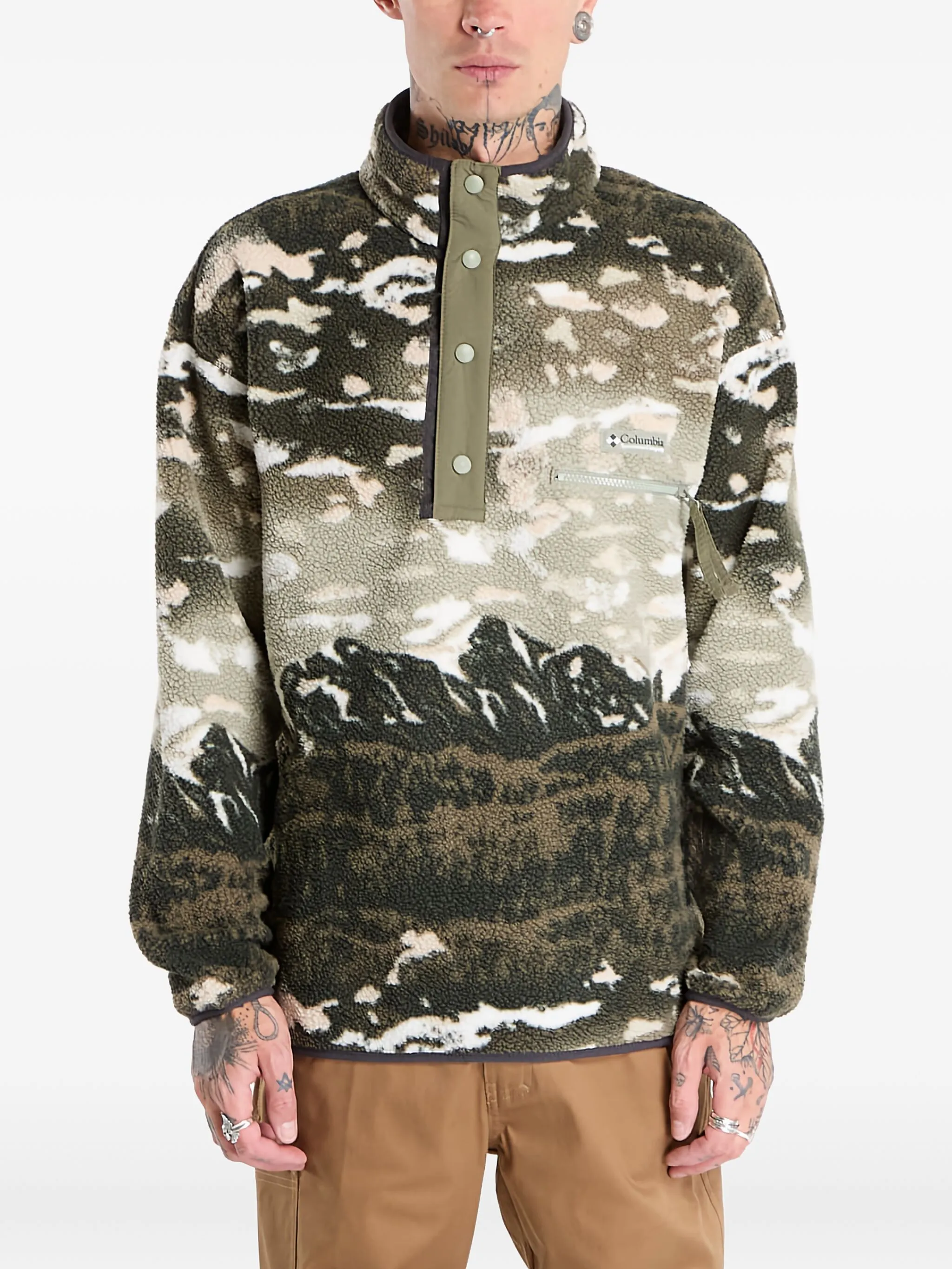 

Толстовка Helvetia с принтом Columbia, зеленый