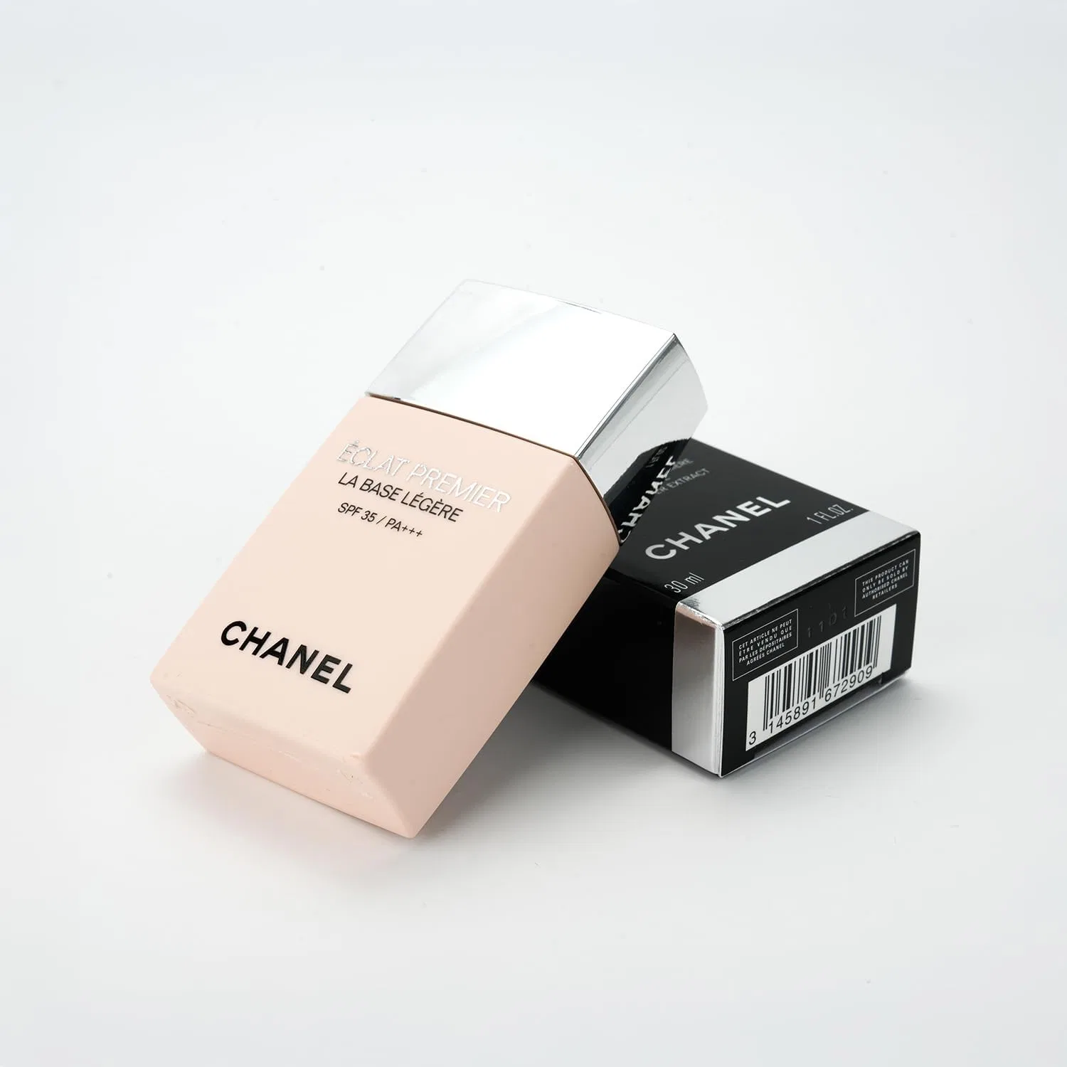 Тональная основа Chanel Ekra Plumier La Birds Legael SPF35 PA+++, 30 мл — фото 4