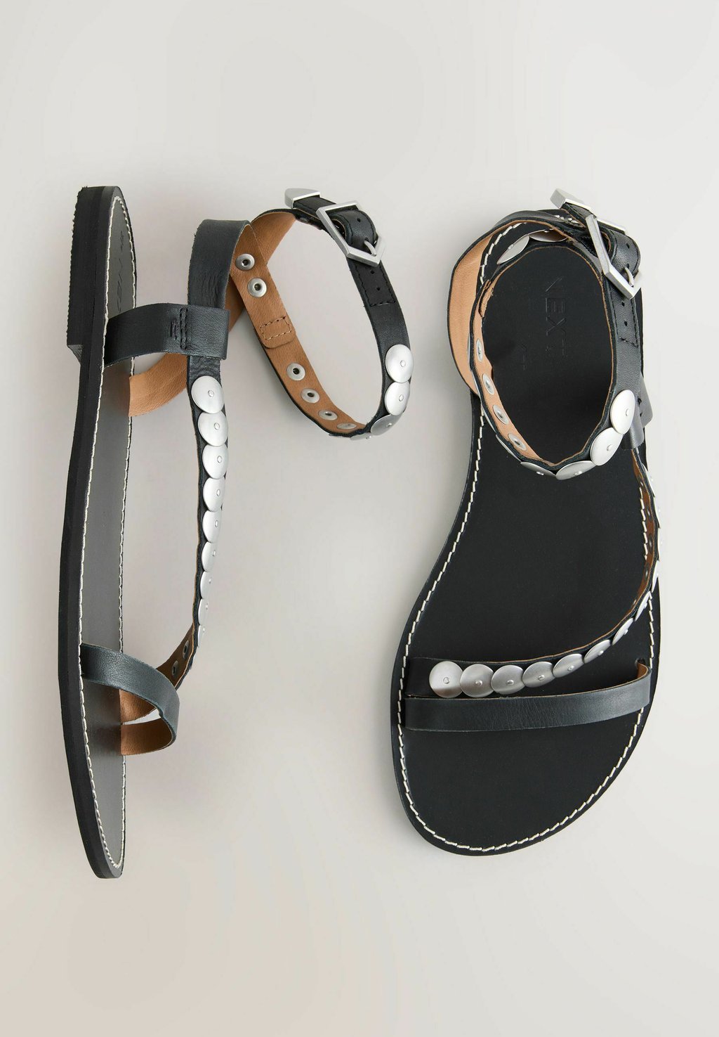 Сандалии REGULAR FIT SHIELD STUDDED WRAP Next, черный — фото 3