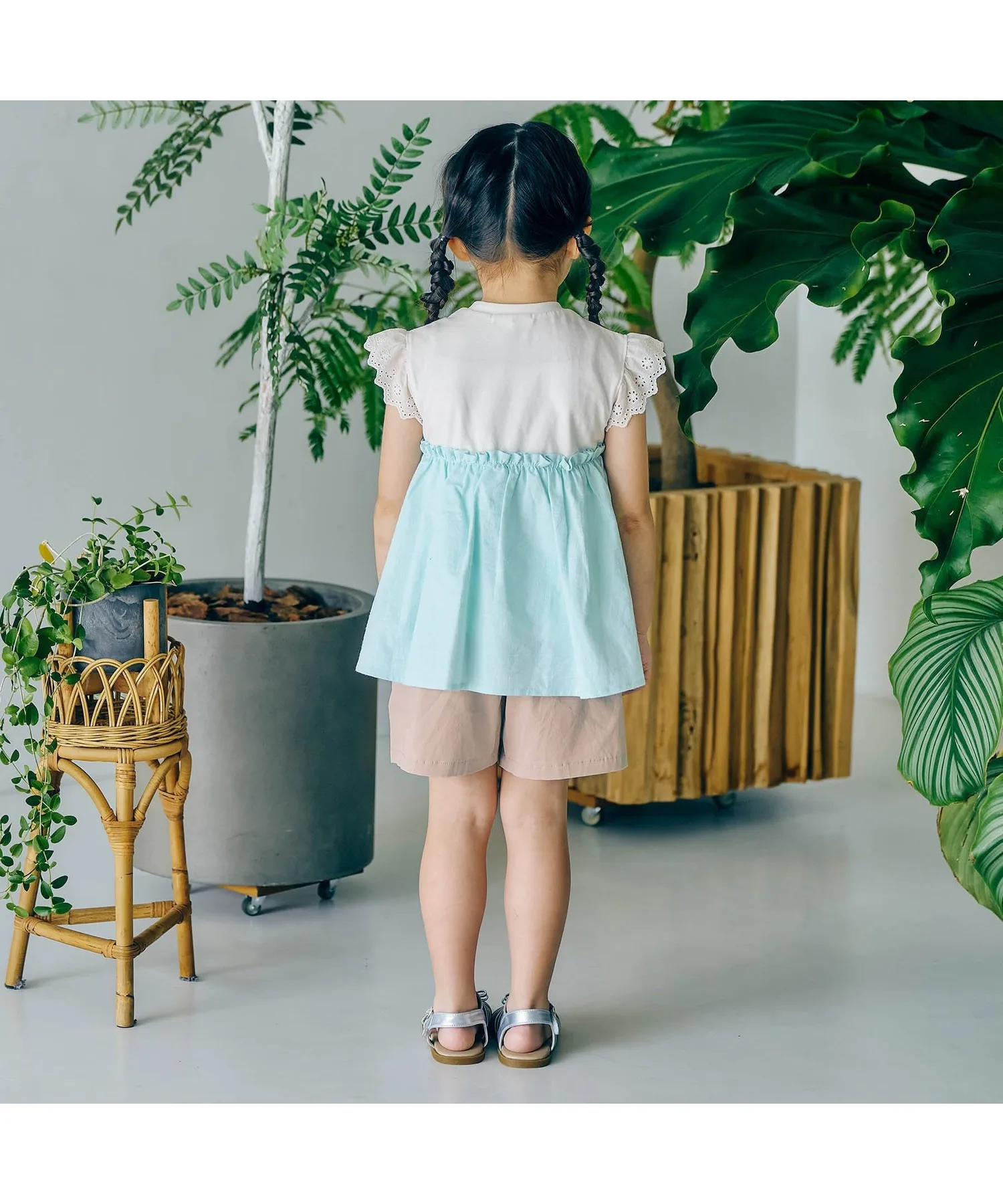 Шорты с карманом и лентами Pocket Ribon Shorts Seraph бежевые — фото 3