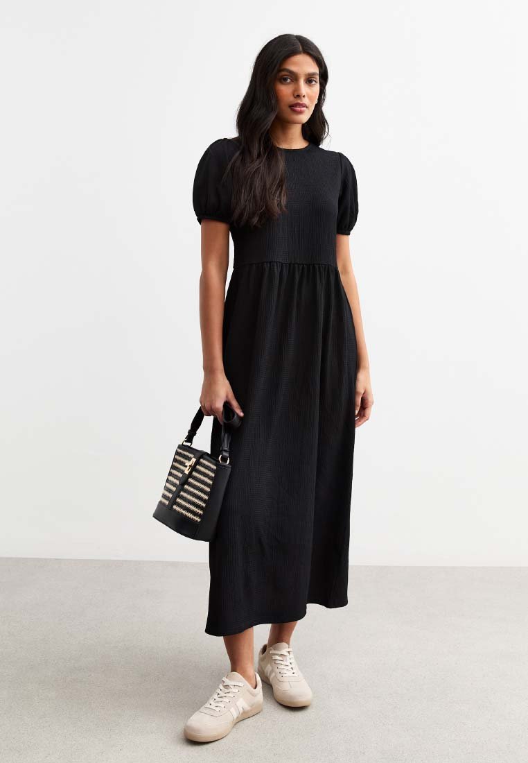 

Повседневное платье CRINKLED BOW BACK SMOCK MIDI New Look, черный