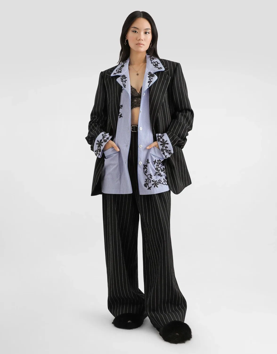 Хлопковая блузка с вышивкой в виде цветов DOLCE & GABBANA, бежевый — фото 2