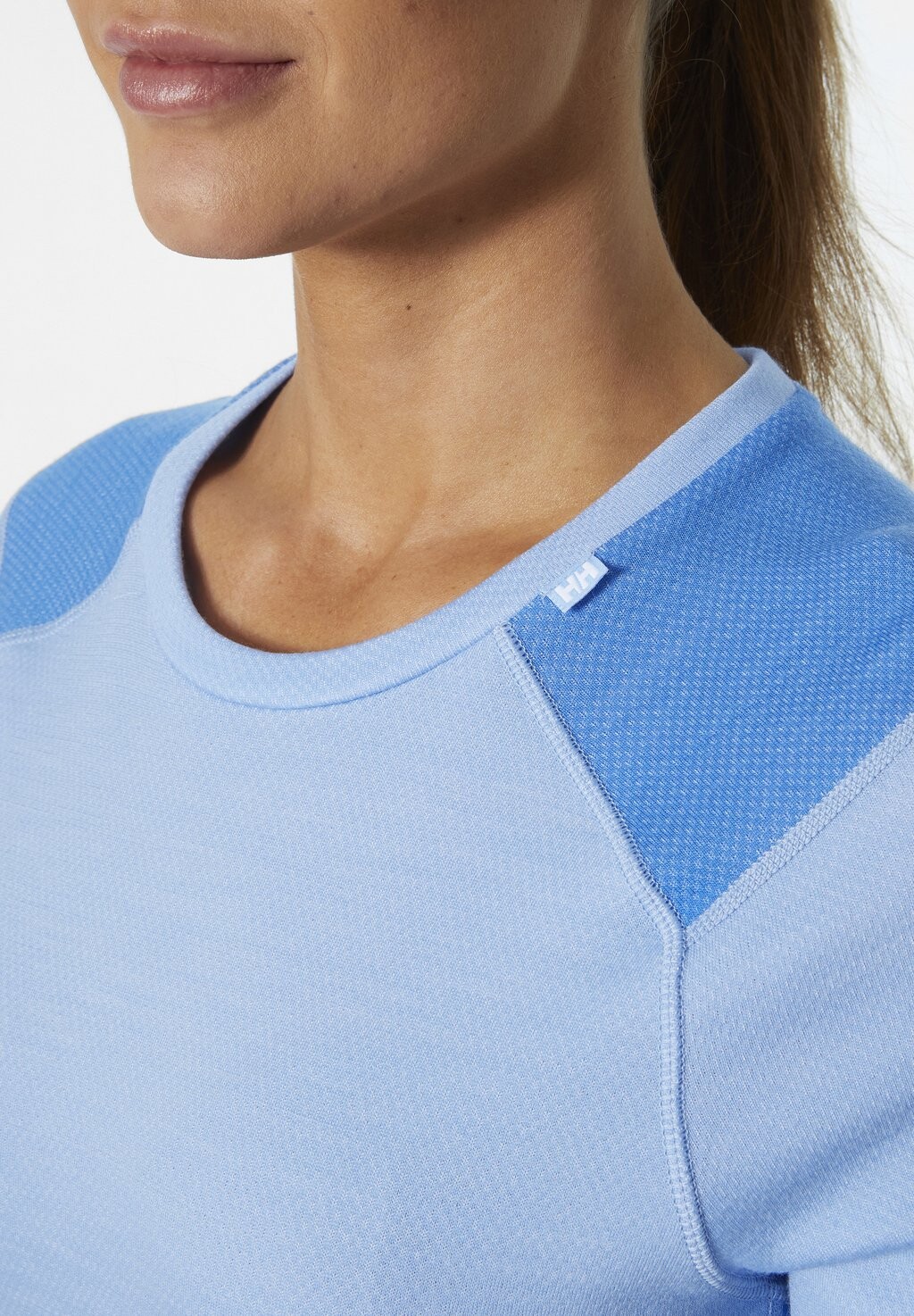 

Майка LIFA MIDWEIGHT CREW Helly Hansen, светло-голубой