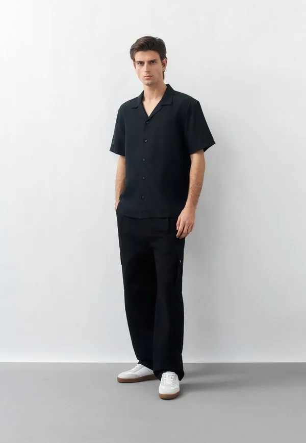 Рубашка из коллекции с отложным воротником Calvin Klein, Black — фото 2