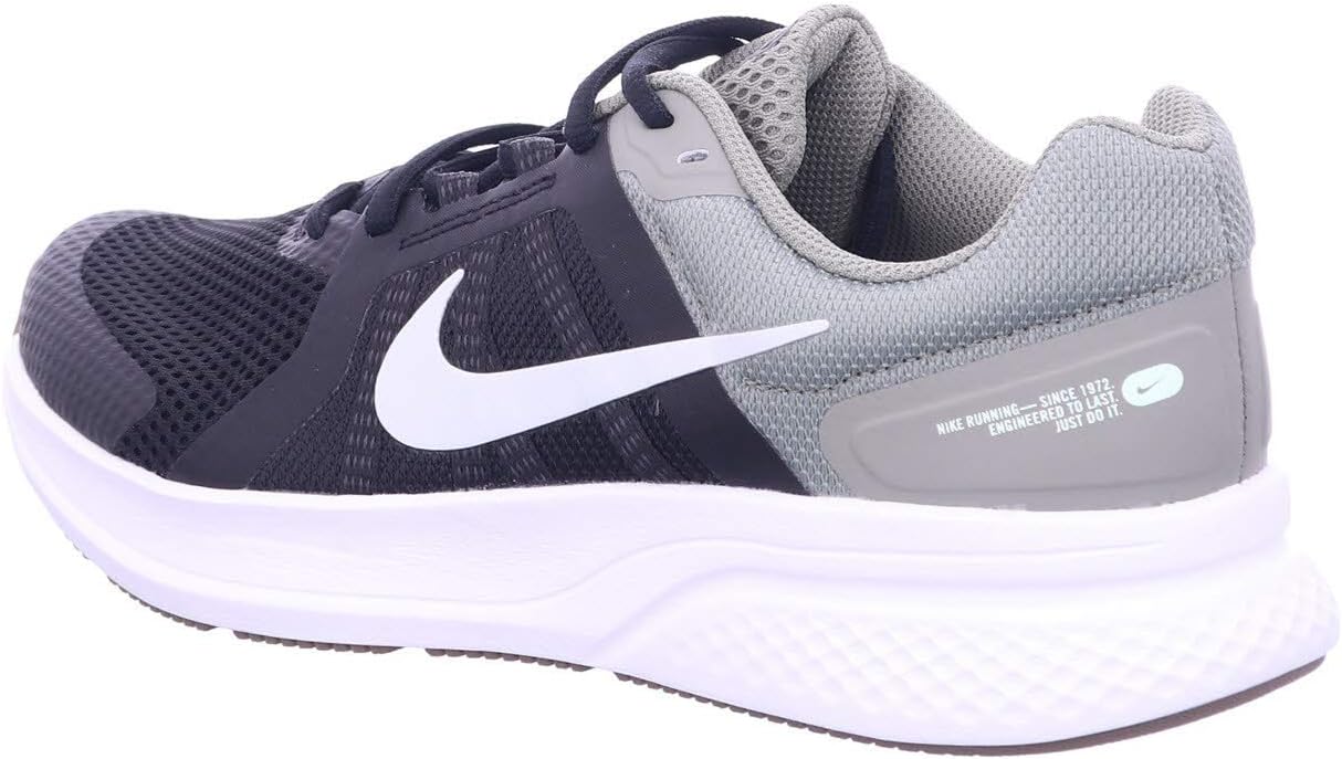 

Мужские кроссовки для бега NIKE RunAllDay, Lt Army Pure Platinum Black Barely Green White Gum Dk Brown