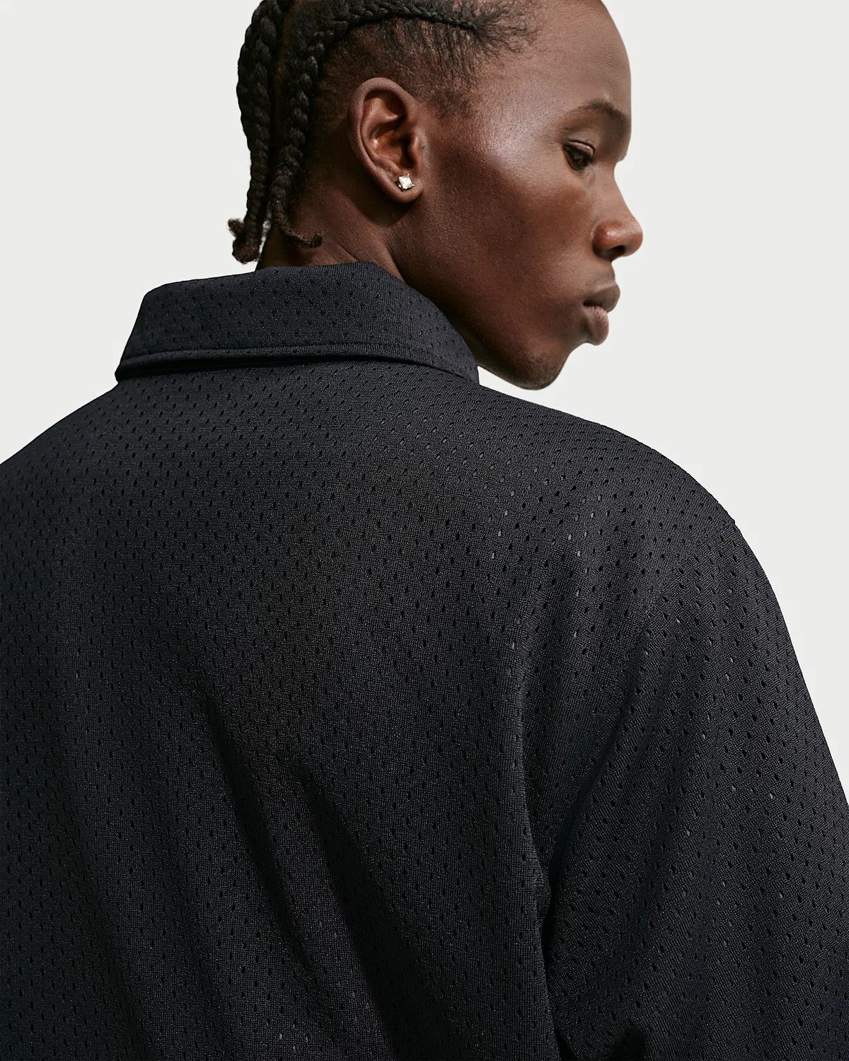 Мужская куртка-тренч Nike Sportswear Club, Black/Saffron Quartz — фото 2