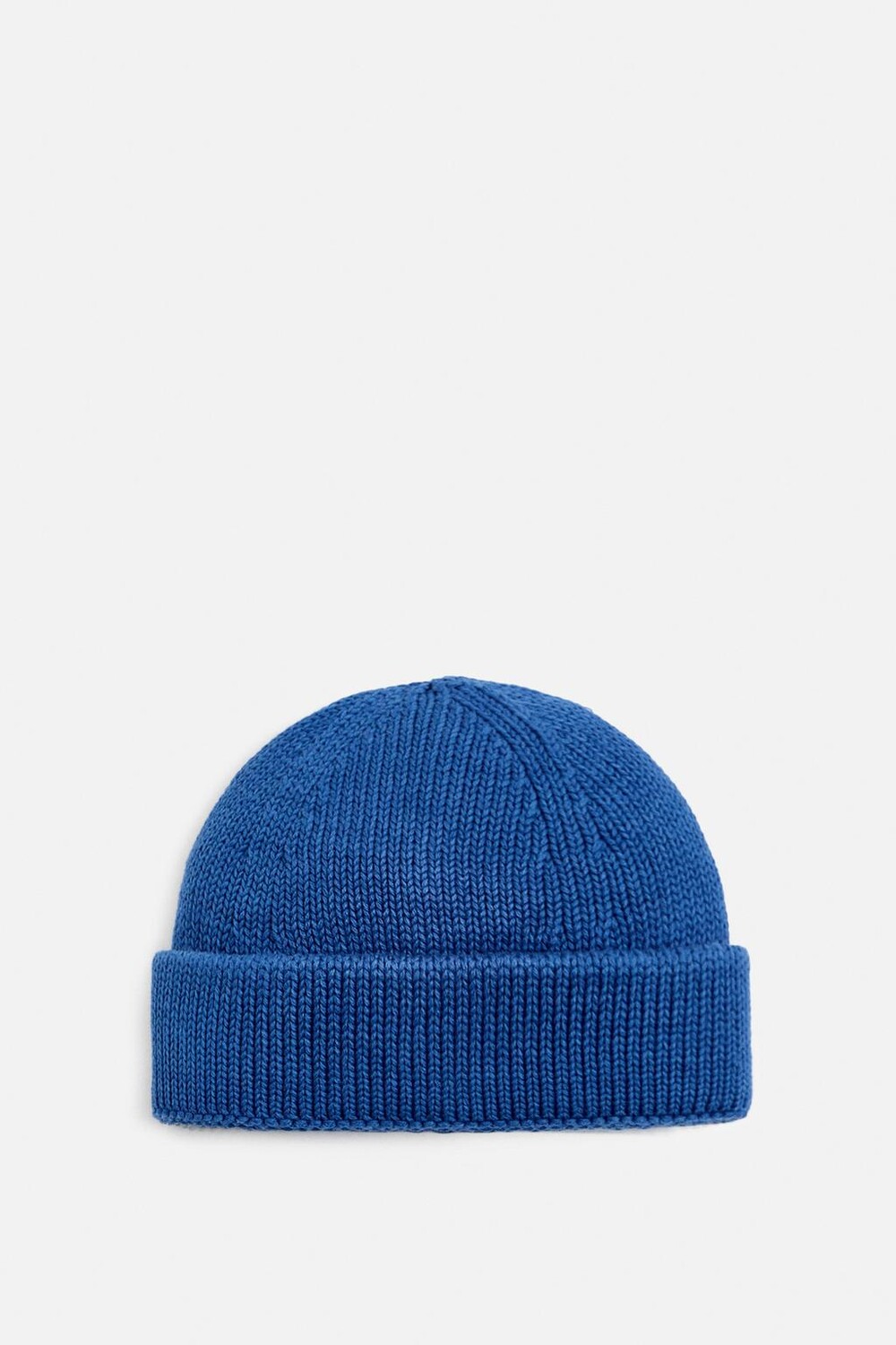 

Короткая вязанная шапка ZARA, синий