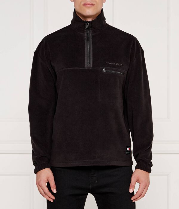 

Теплый свитер Loose fit Tommy Jeans, черный