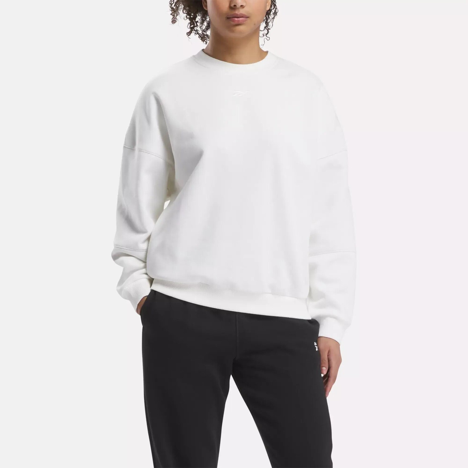 

Lux Oversized Crew Толстовка Reebok, белый