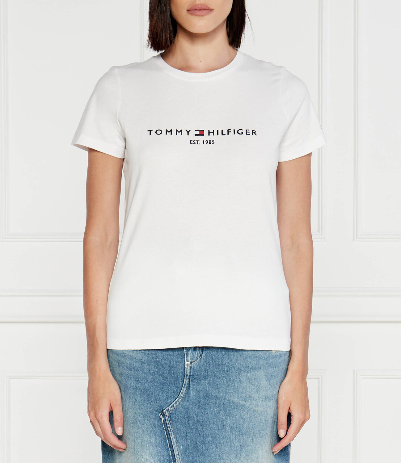 

Футболка Tommy Hilfiger regular fit, белый