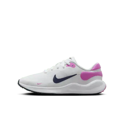 

Кроссовки Nike Revolution 7, цвет White/Playful Pink/Midnight Navy