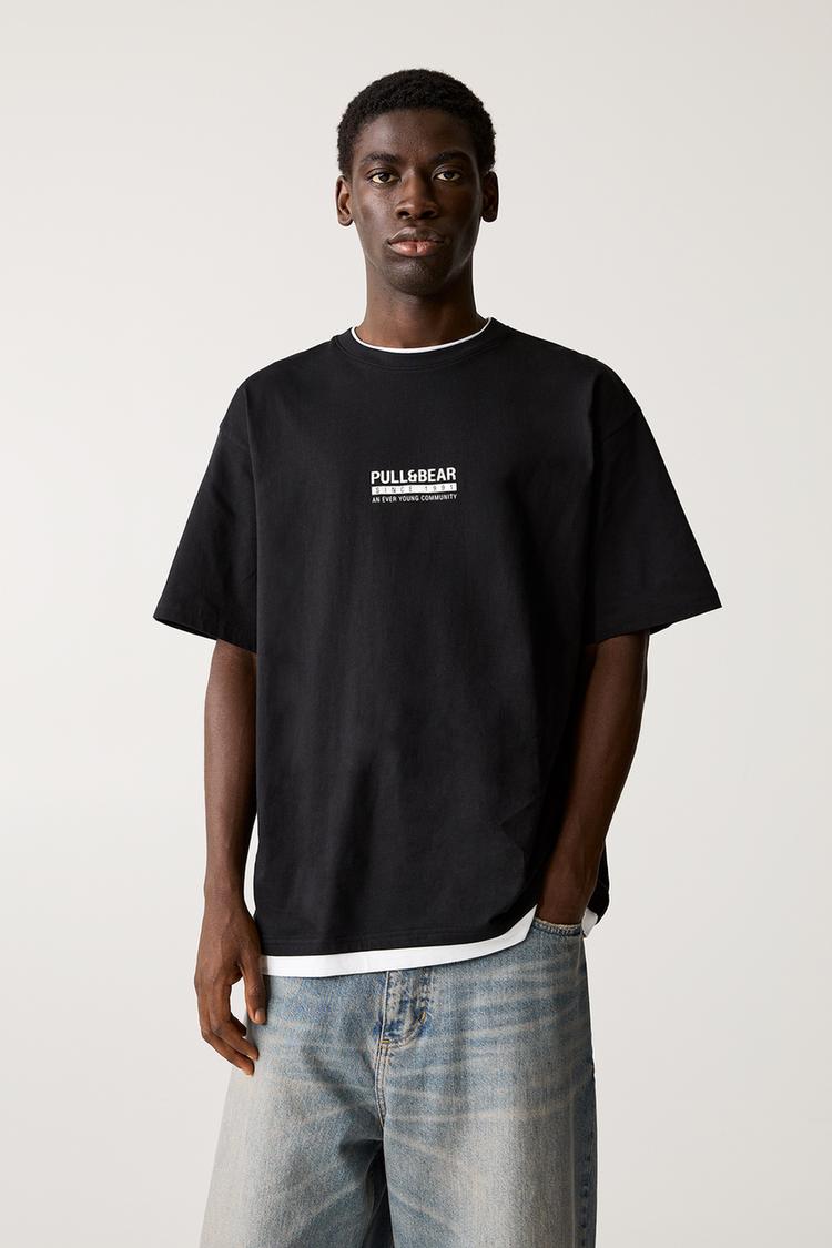 

Футболка с короткими рукавами и логотипом Pull And Bear, черный