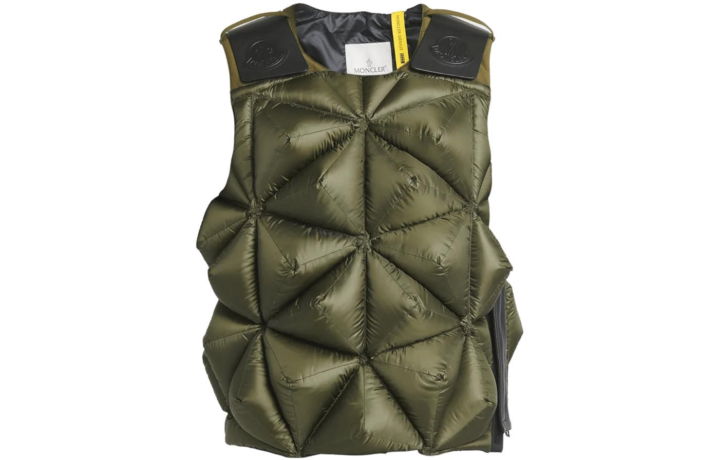 

Пуховый жилет Moncler X Pharrell Holly Moncler Genius, зеленый