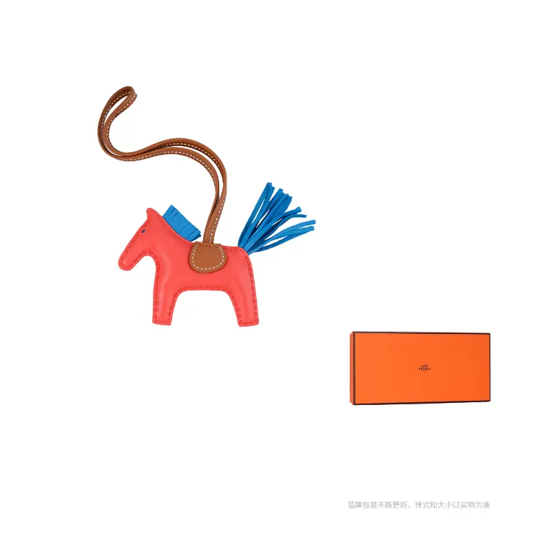 

HERMES Кожаный кулон унисекс новогодний красный, New Year Red