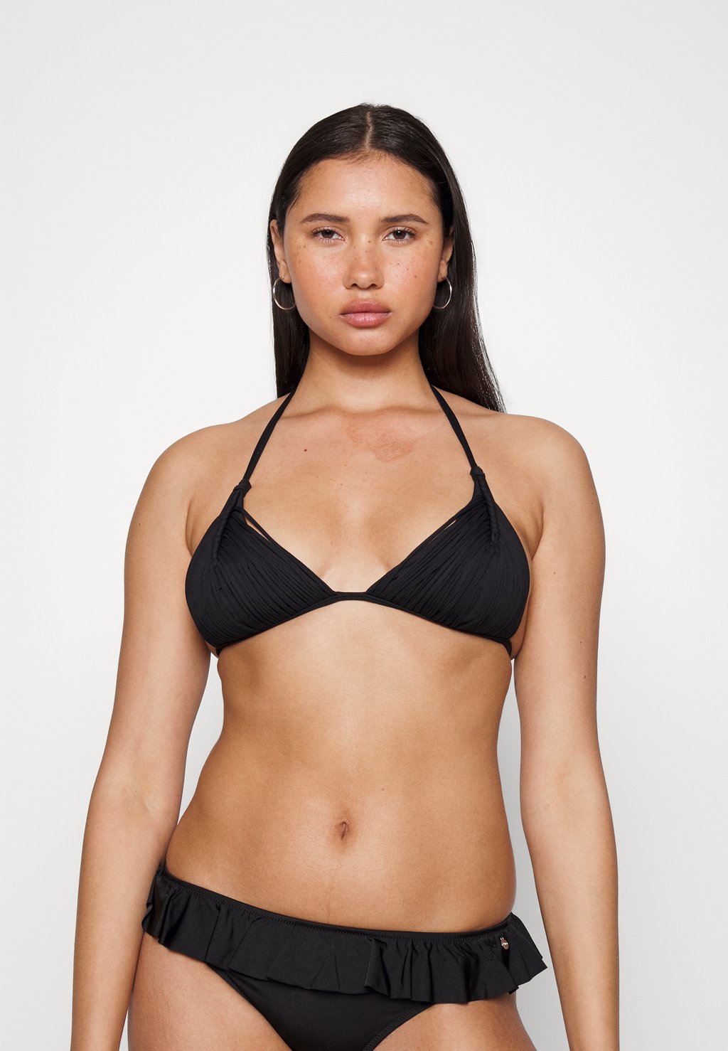 

Верх бикини TRIANGLE BRA Guess, черный