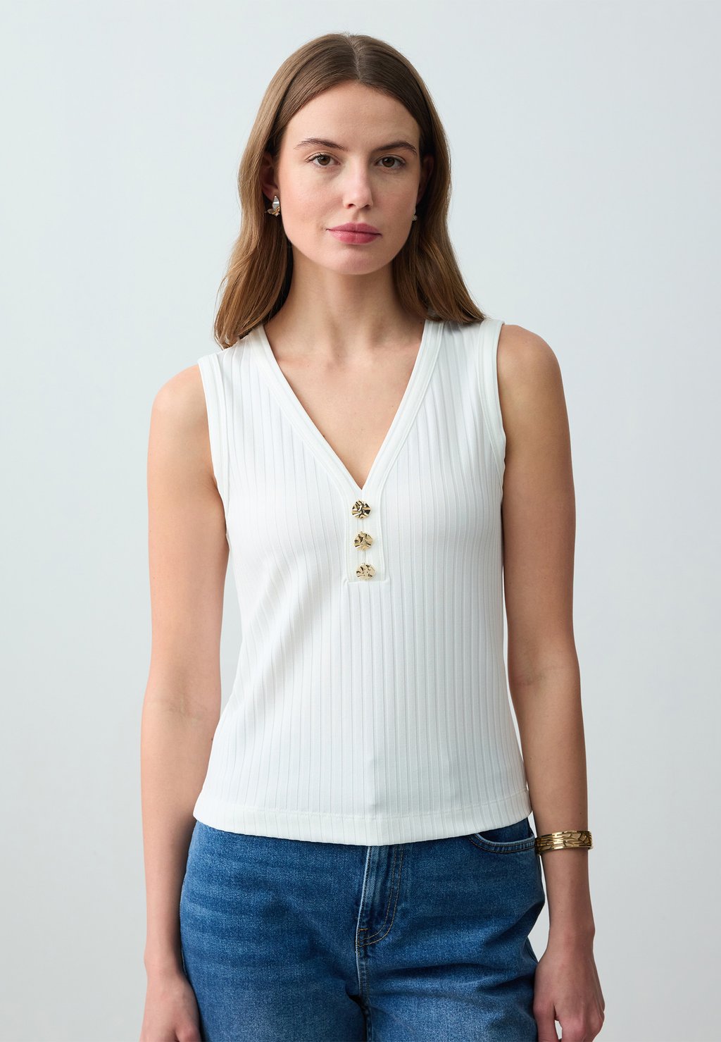 

Топ SLEEVELESS Jimmy Key, кремовый